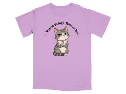 T-shirt with a grumpy cat wearing a pink collar and text "Standards high. Patience low."