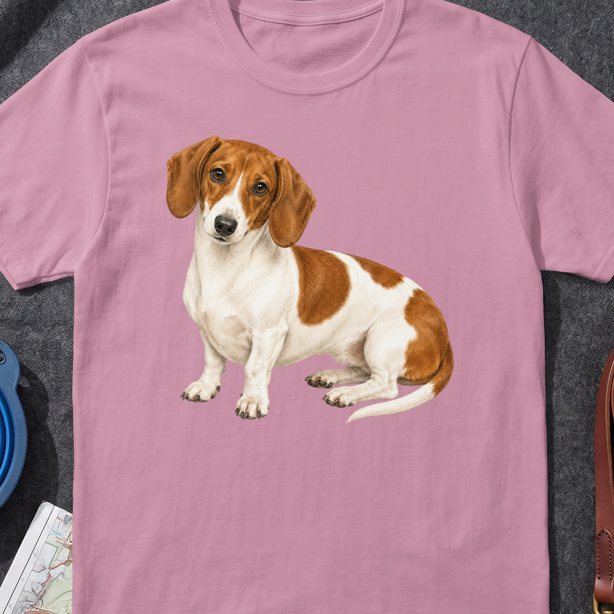 Dachshund dog illustration on a pink t-shirt.