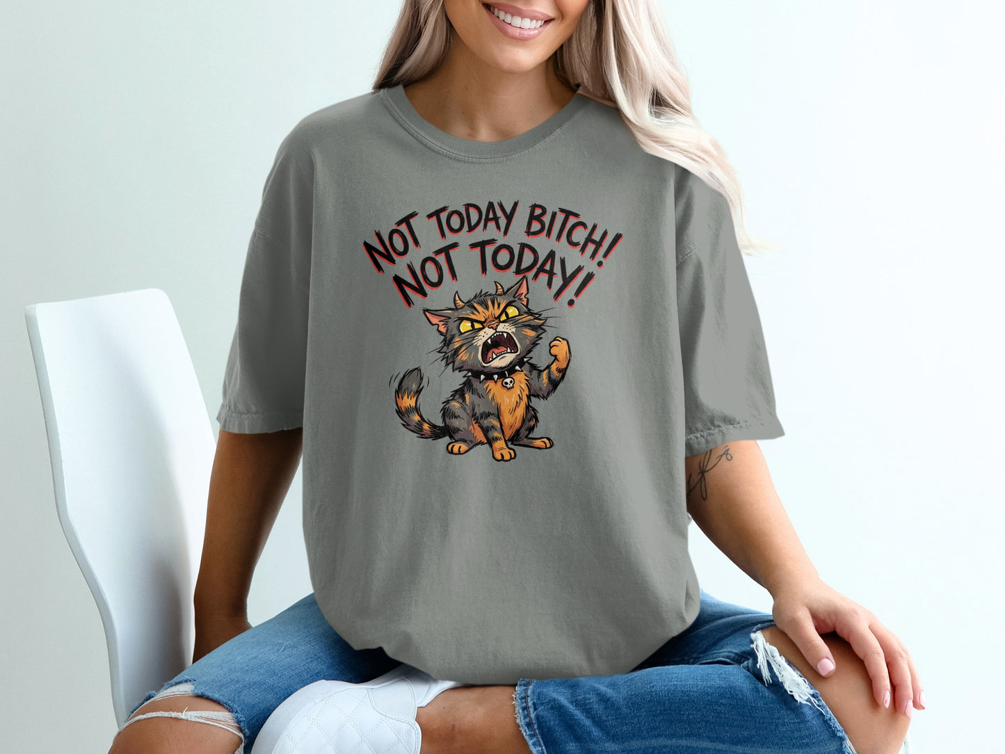 T-shirt with angry cat illustration and "Not Today Bitch!" text.
